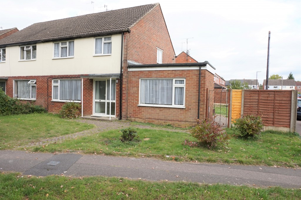 St. Marys Drive, Crawley Gatwick Homes